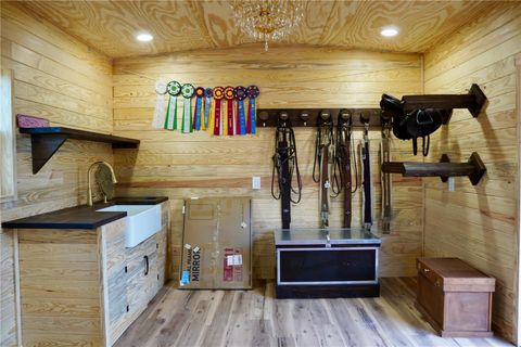 Tiny photo for 12895 NW Gainesville Road, Reddick, FL 32686 (MLS # OM720345)