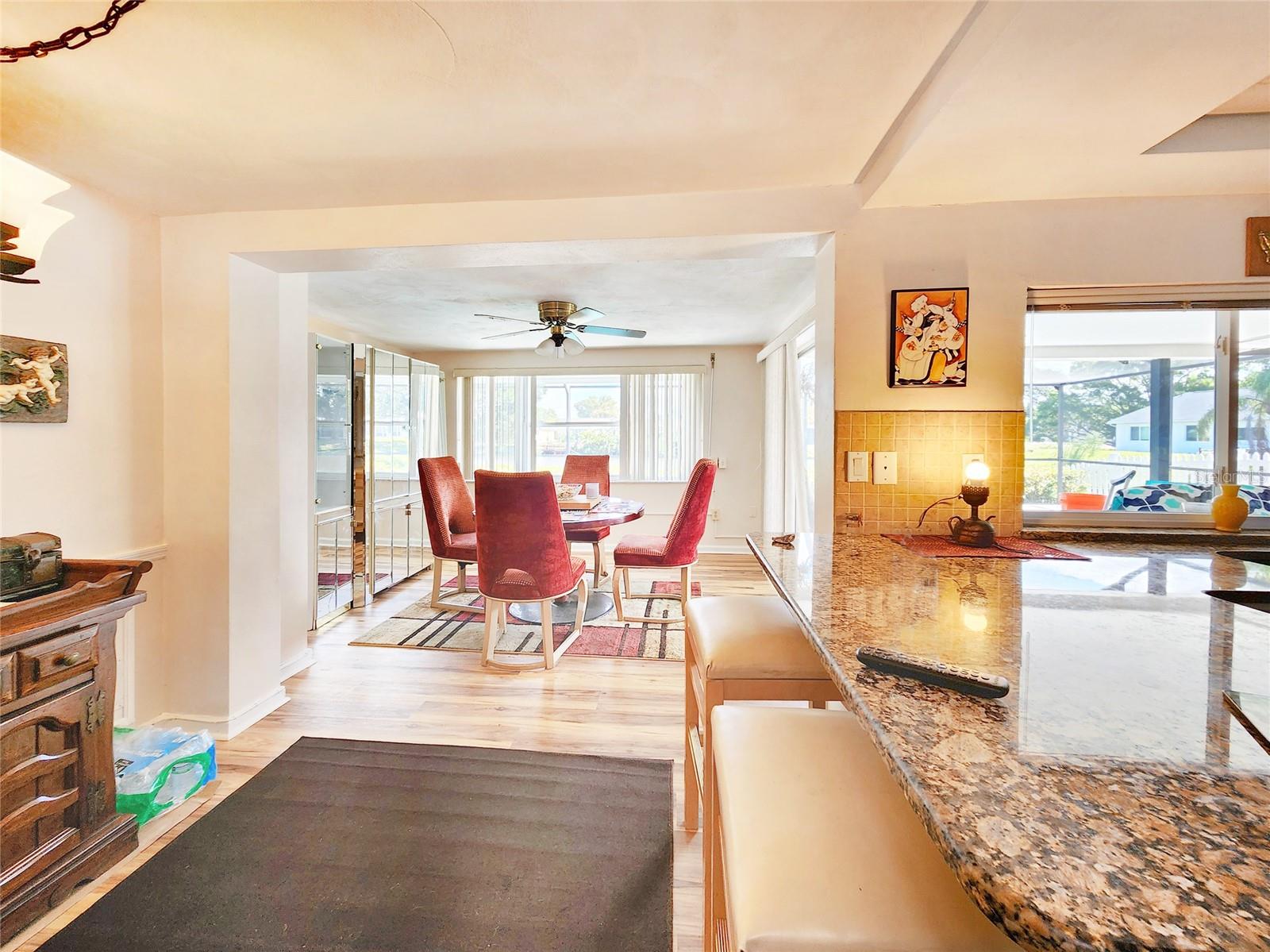 BEACON SQUARE - Residential