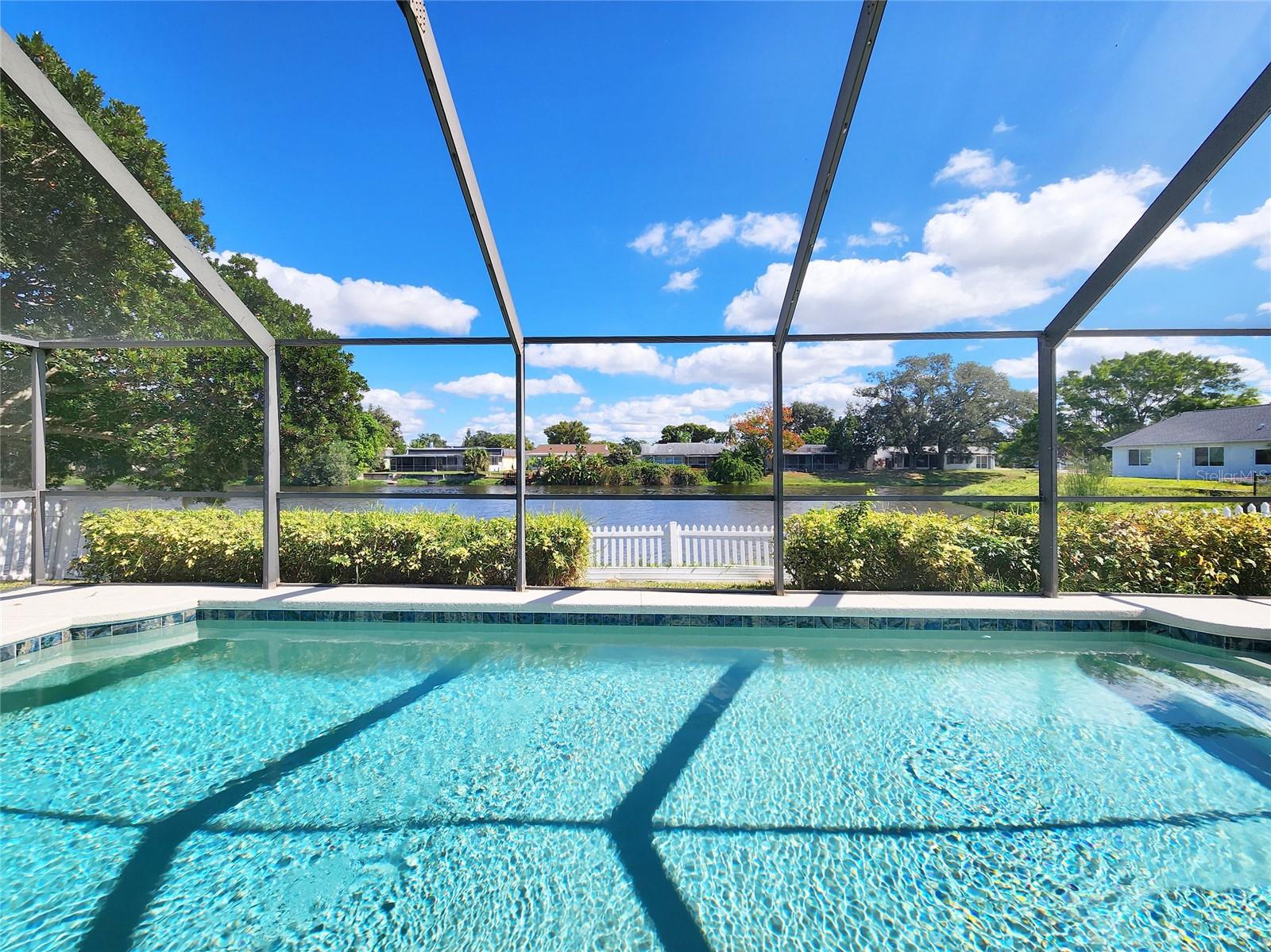 BEACON SQUARE - Residential