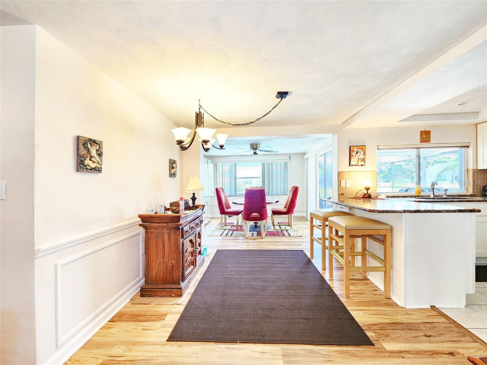 BEACON SQUARE - Residential