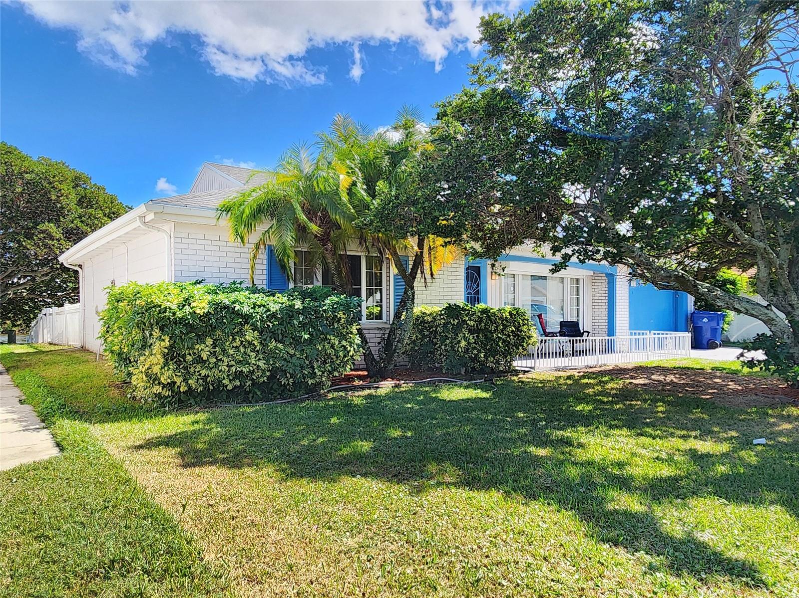 BEACON SQUARE - Residential