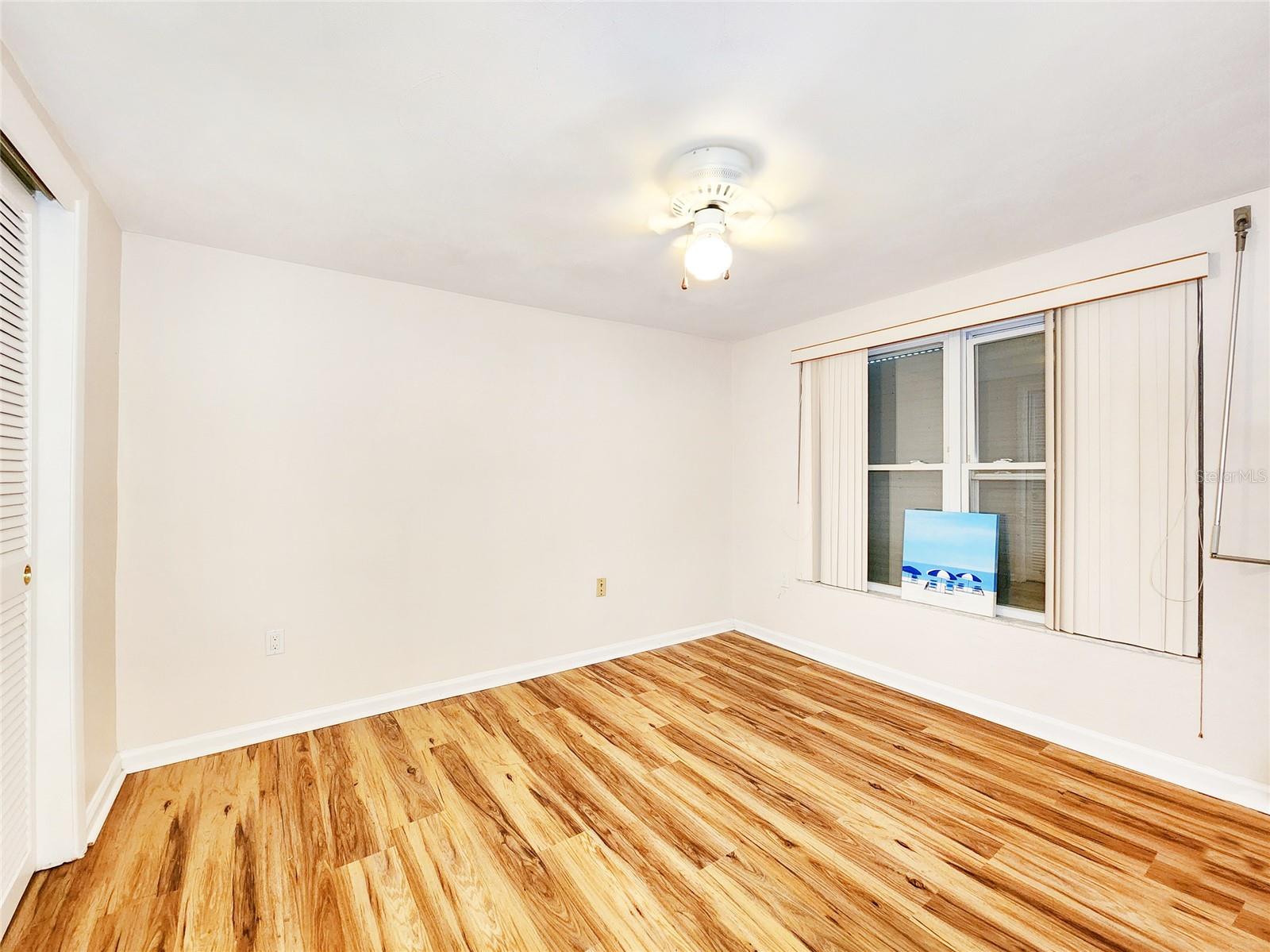 BEACON SQUARE - Residential