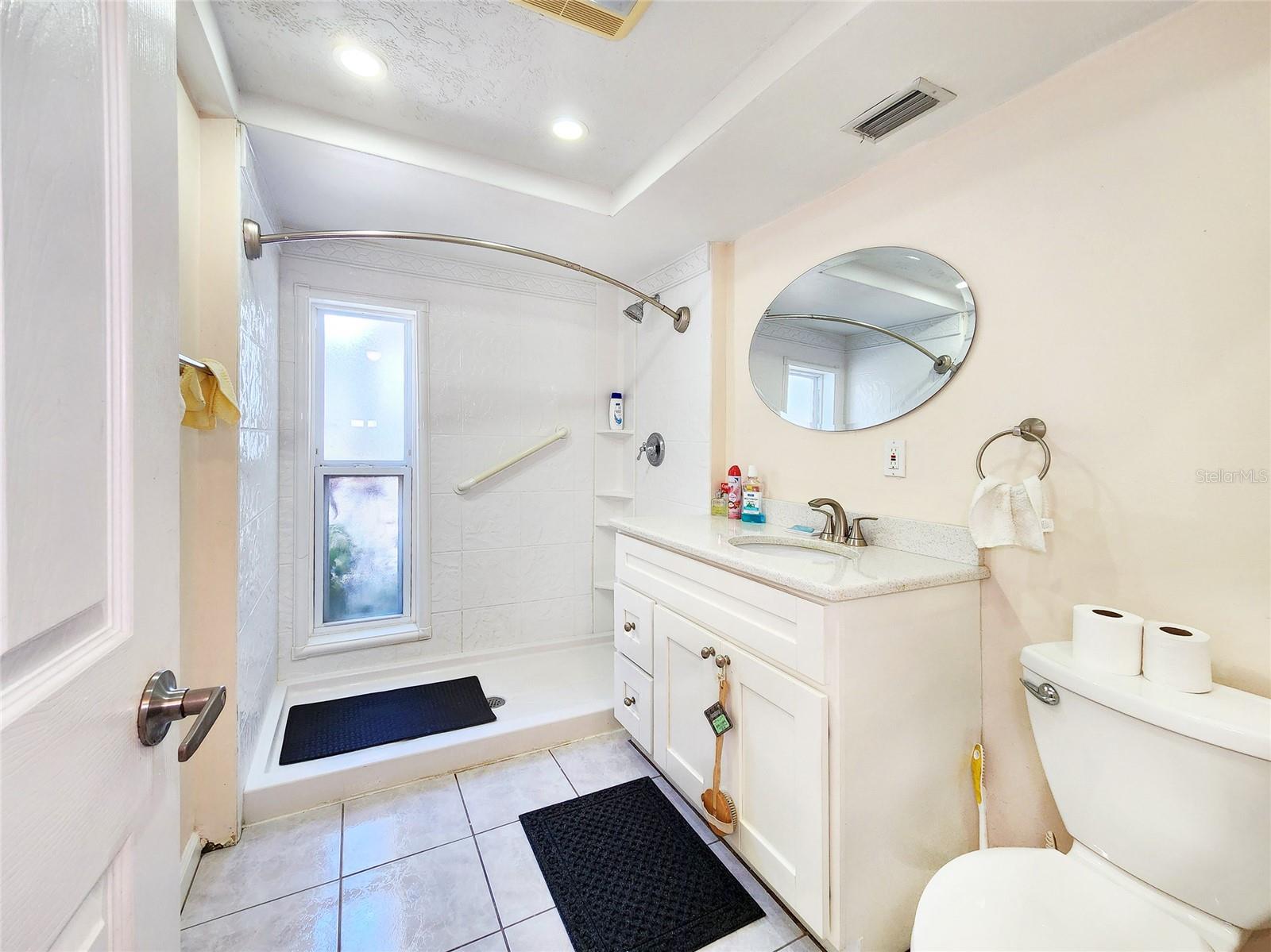 BEACON SQUARE - Residential