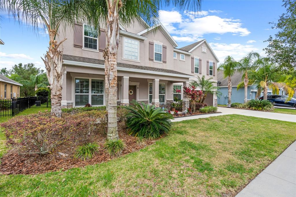 Photo of 19123 SWEET CLOVER LANE, TAMPA, FL 33647 (MLS # T3438088)