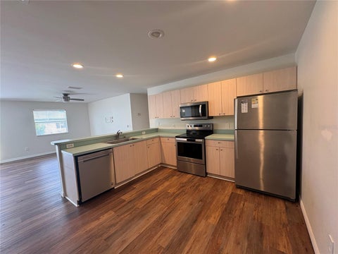 Tiny photo for 731 Dumas Street, Lady Lake, FL 32159 (MLS # O6419120)