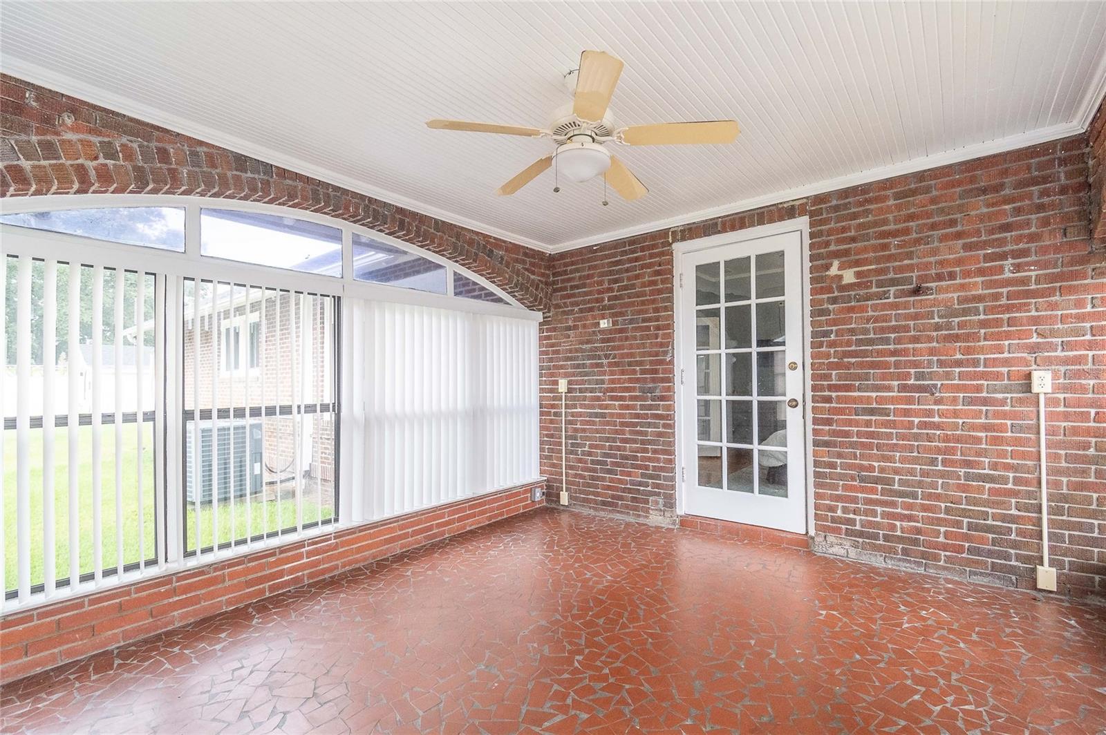 LEONARDS SUB - Residential