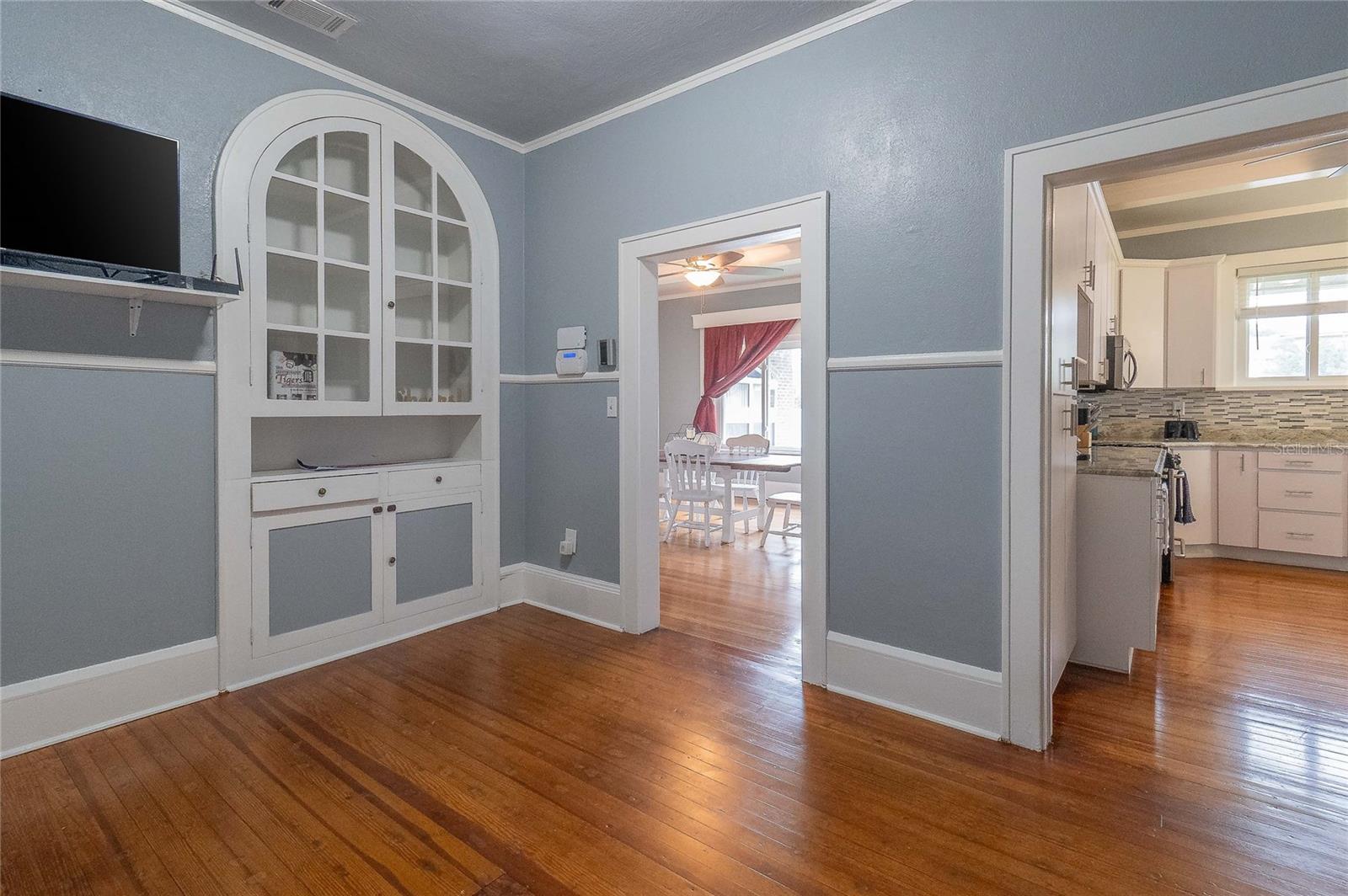 LEONARDS SUB - Residential