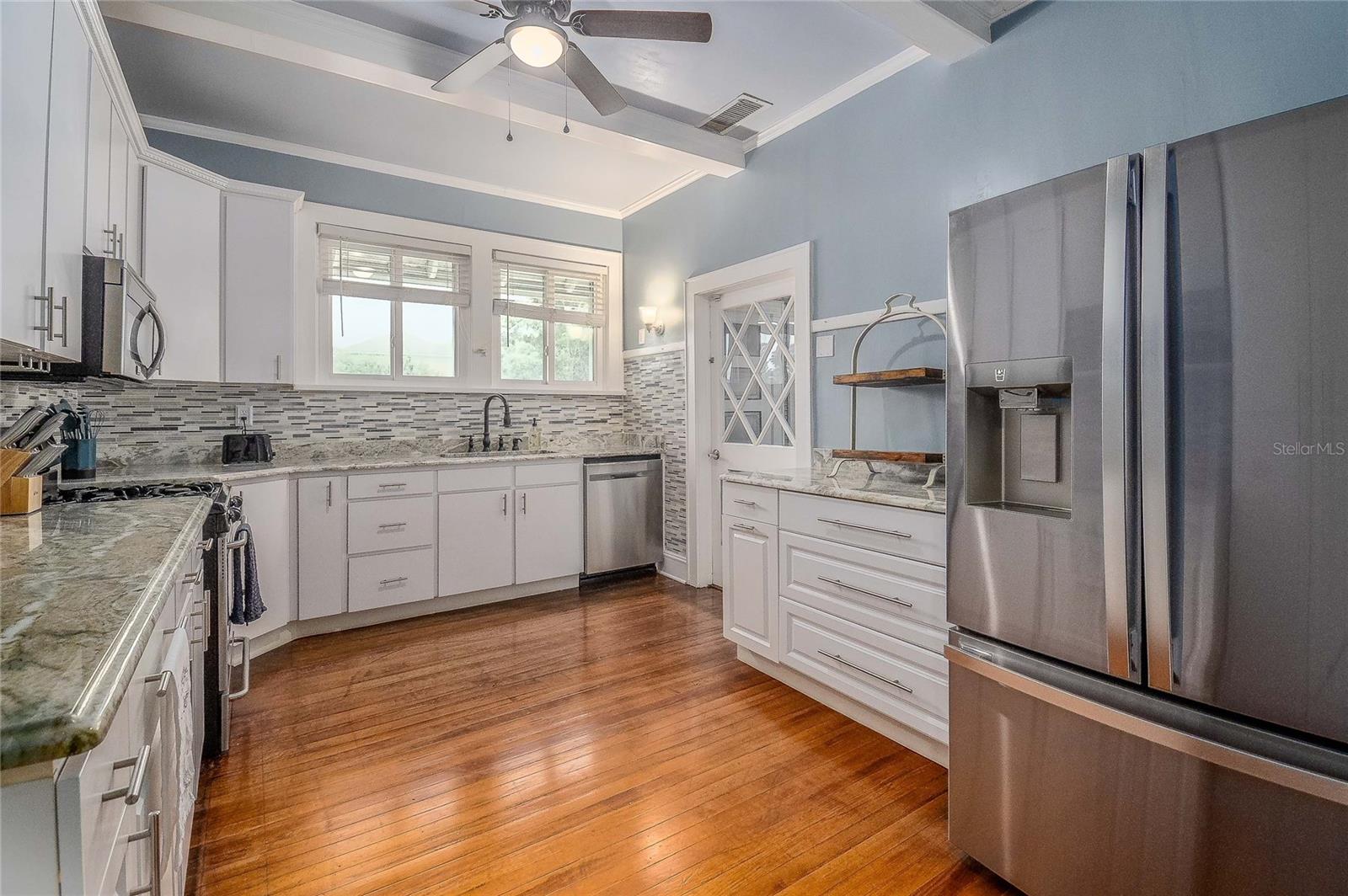 LEONARDS SUB - Residential