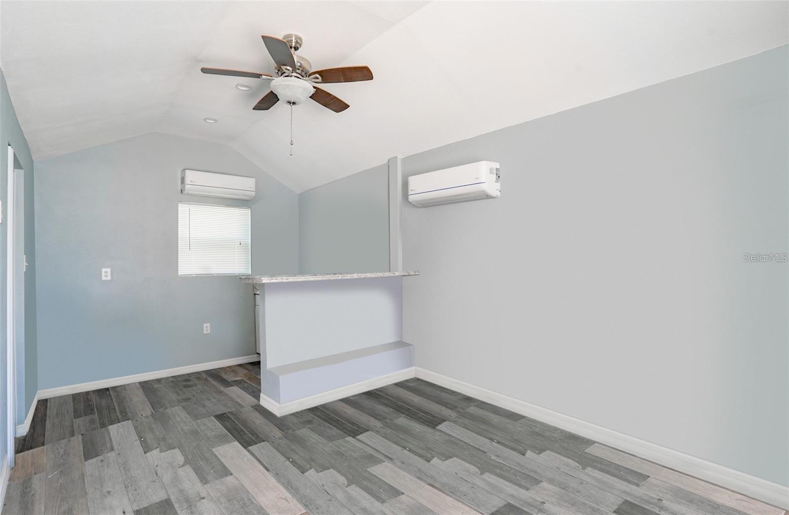 LEONARDS SUB - Residential