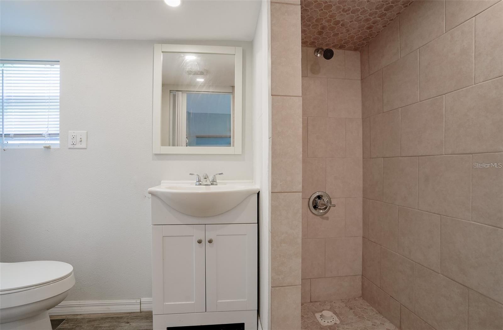 LEONARDS SUB - Residential