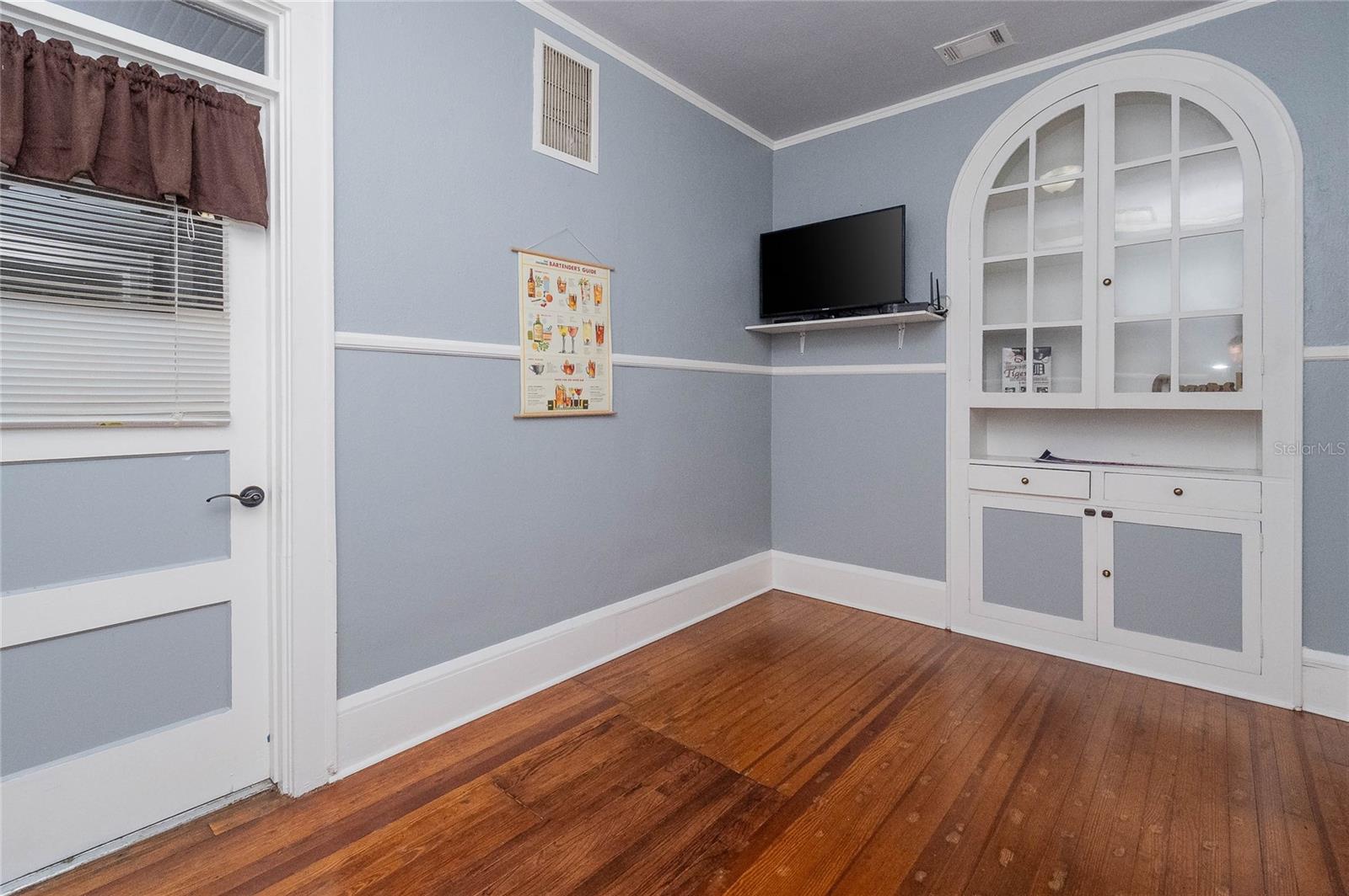 LEONARDS SUB - Residential