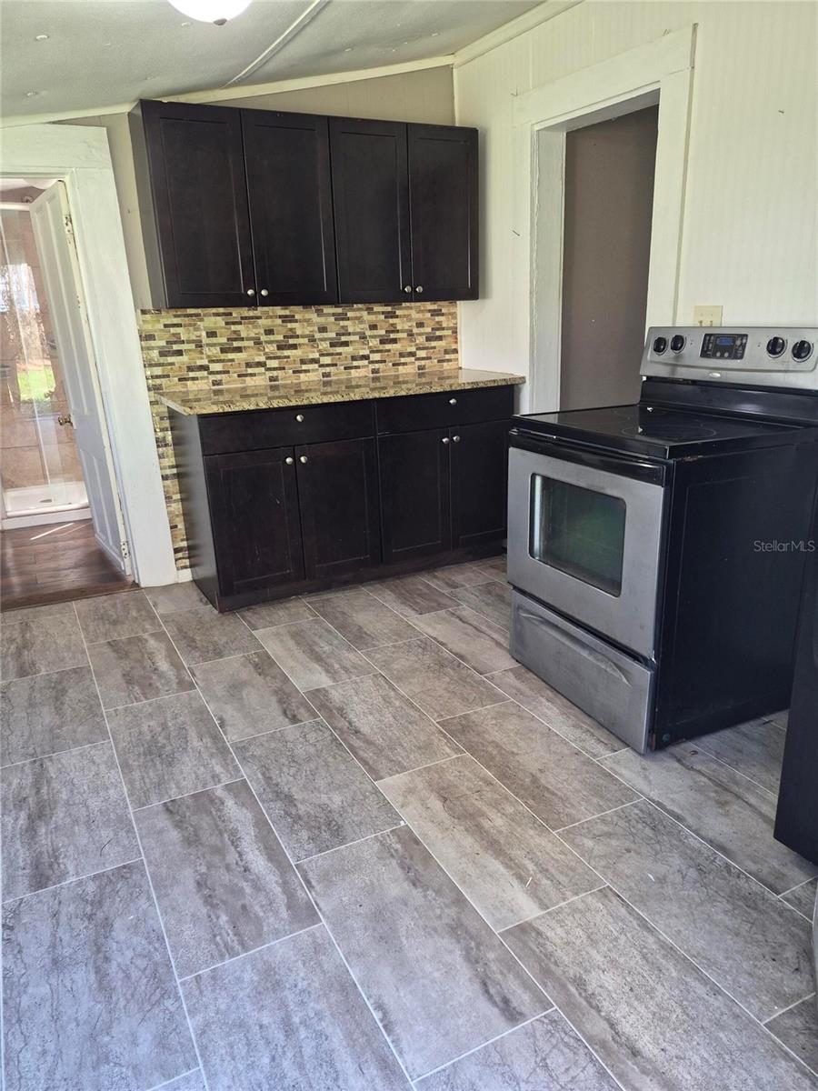 VENABLES SUB TO ARCHER - Residential