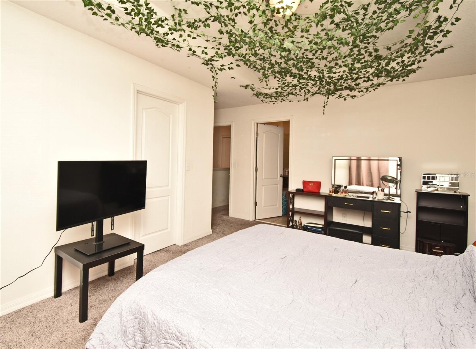 HANOVER POINTE REP - REP - Residential