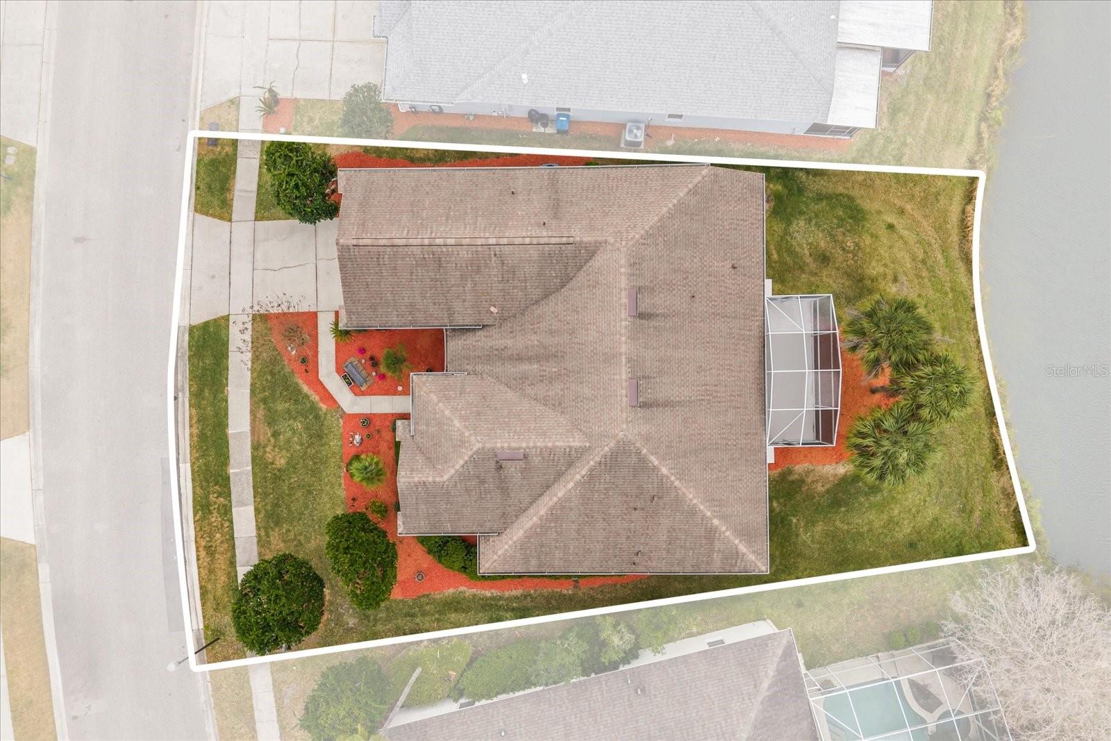 KINGS POINTE - Residential