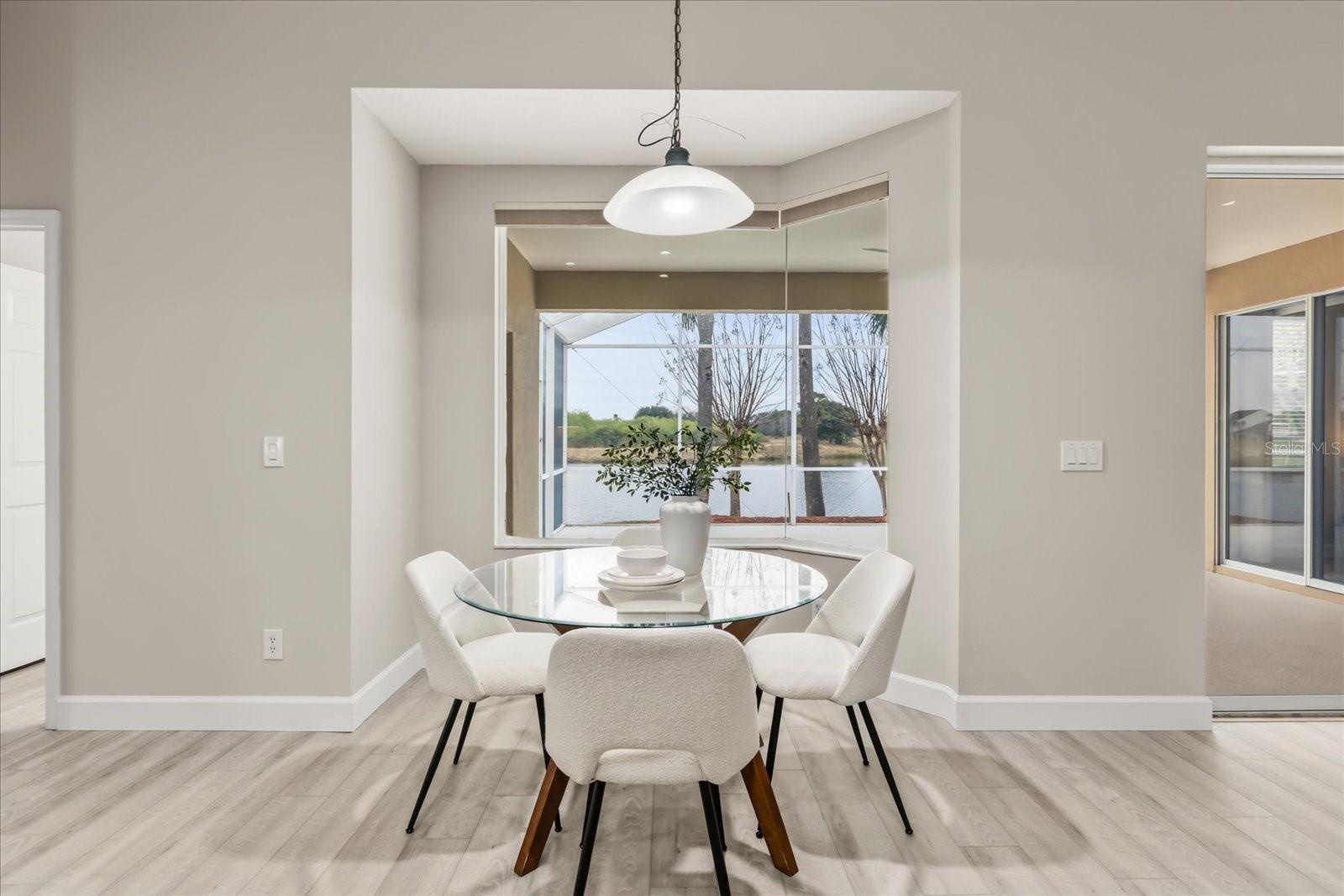 KINGS POINTE - Residential