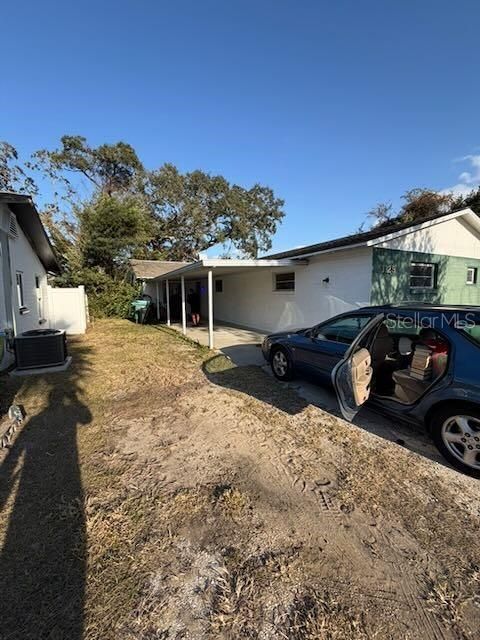 Photo of 1129 Holly Avenue, Daytona Beach, FL 32117 (MLS # O6380263)