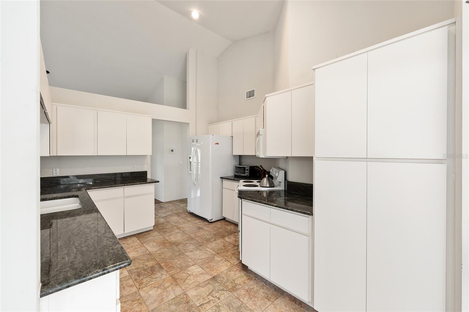 PINE RIDGE FARMS - Residential