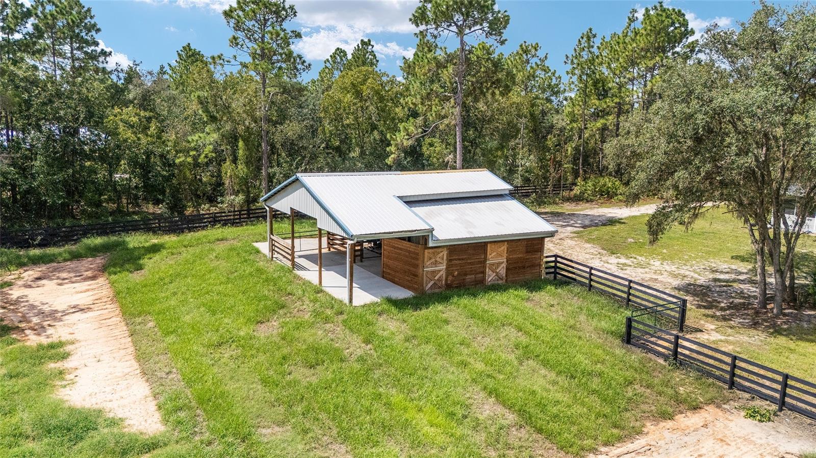 PINE RIDGE FARMS - Residential