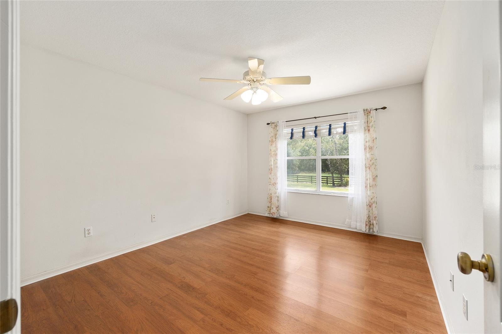 PINE RIDGE FARMS - Residential