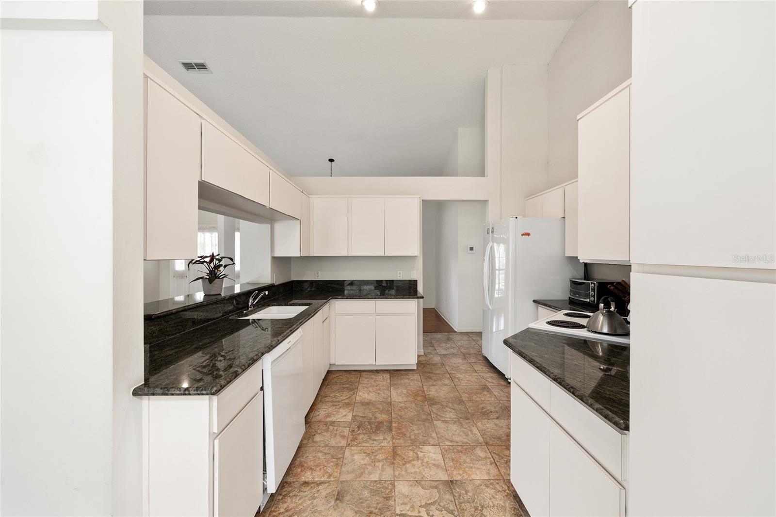 PINE RIDGE FARMS - Residential