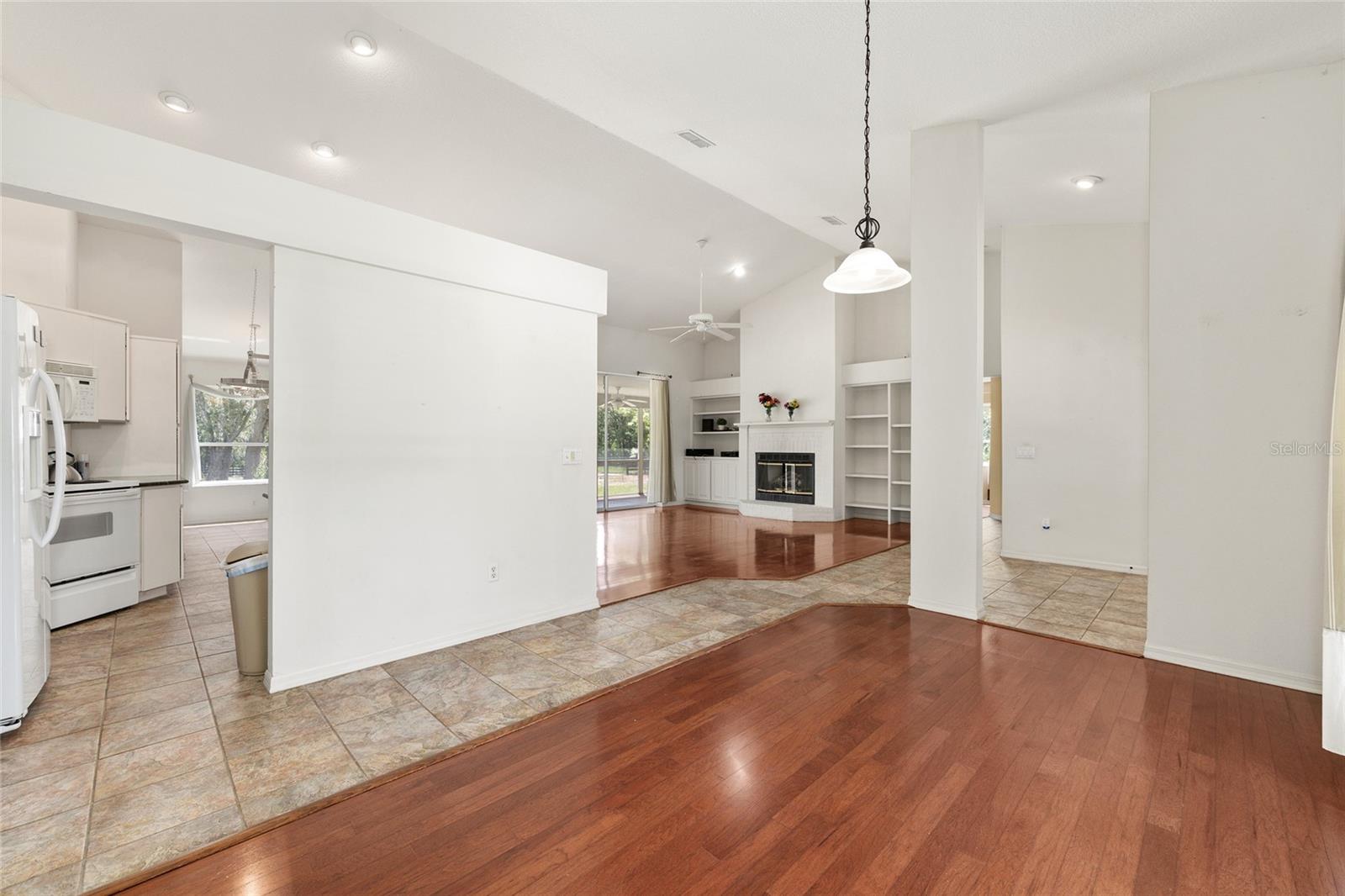 PINE RIDGE FARMS - Residential