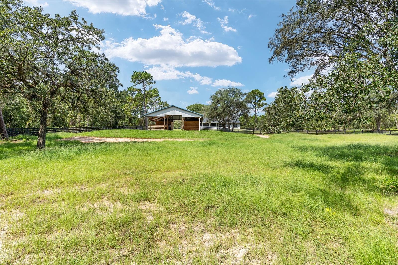 PINE RIDGE FARMS - Residential