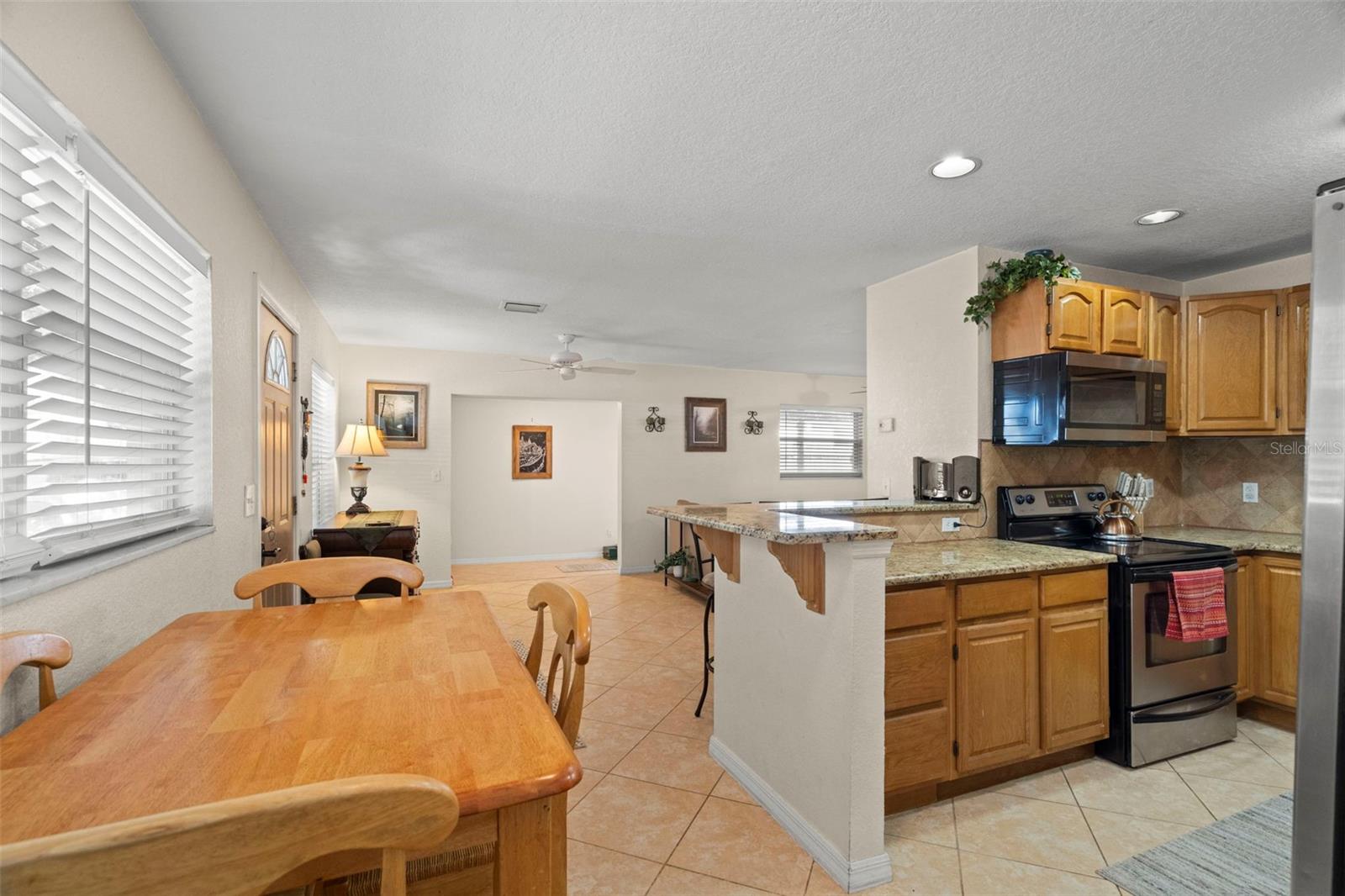 TROPICAL TERRACE - Residential