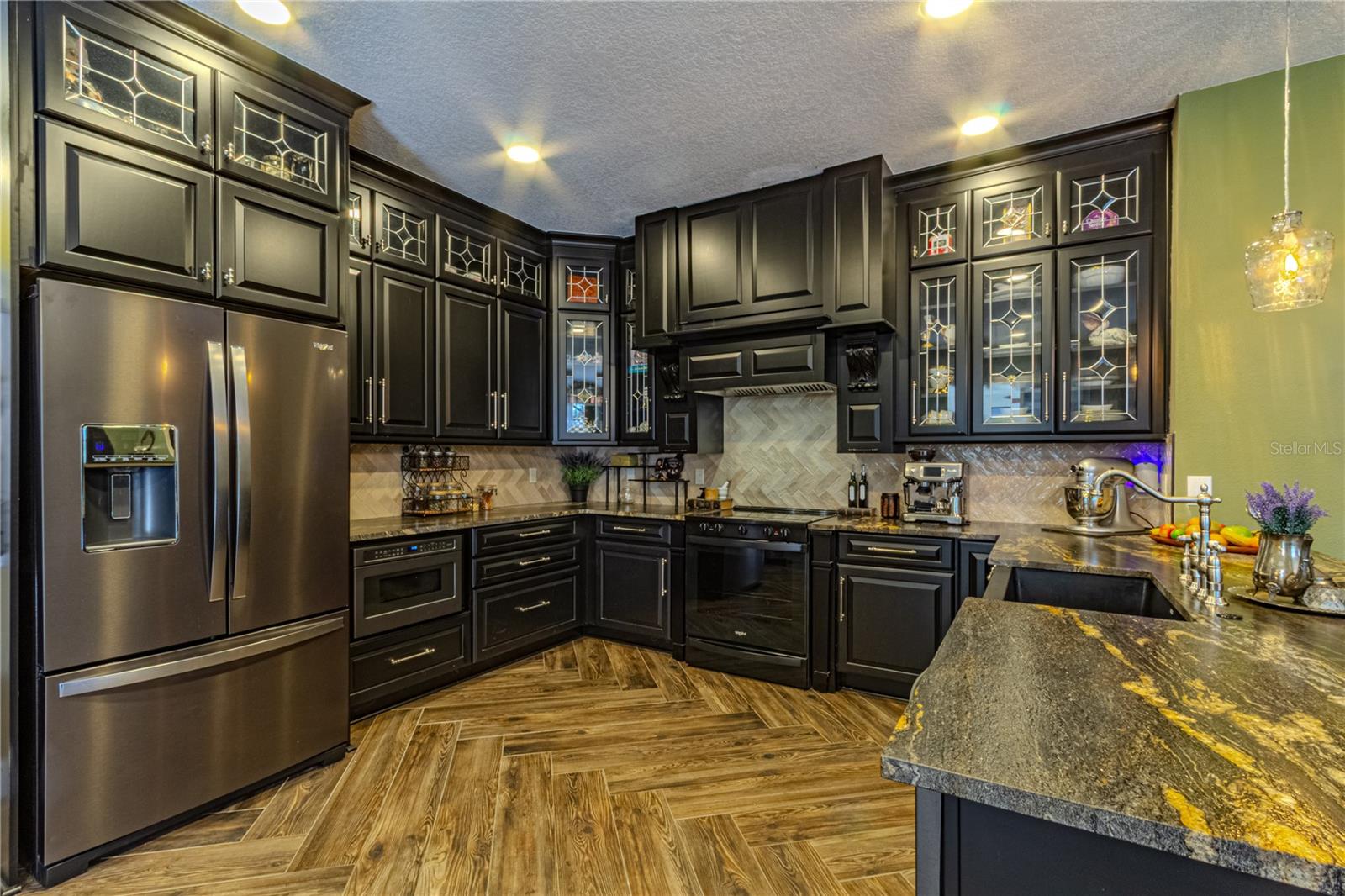 AVALON PARK VILLAGE 04 B-K - Residential