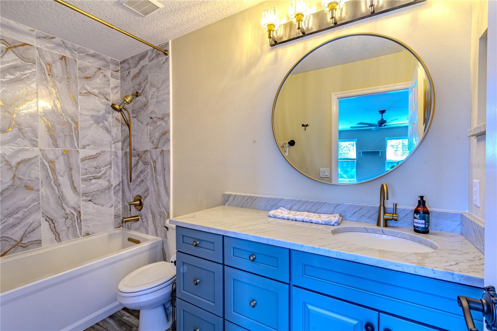 AVALON PARK VILLAGE 04 B-K - Residential