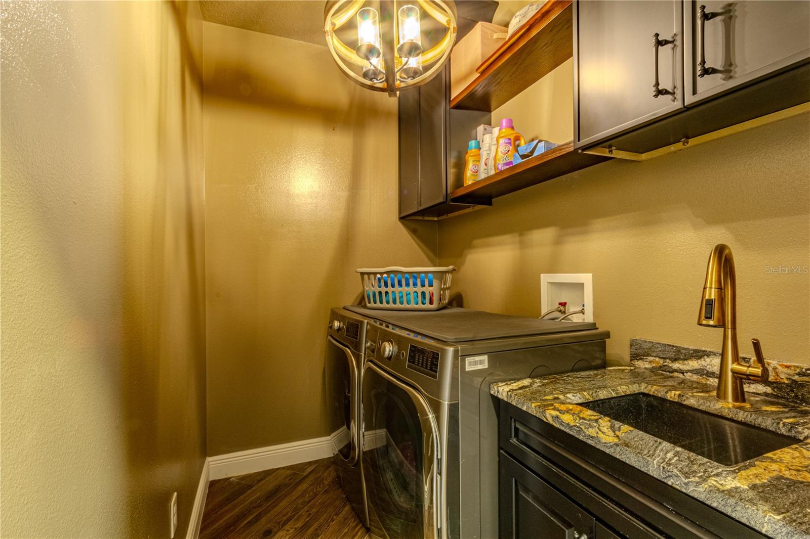 AVALON PARK VILLAGE 04 B-K - Residential