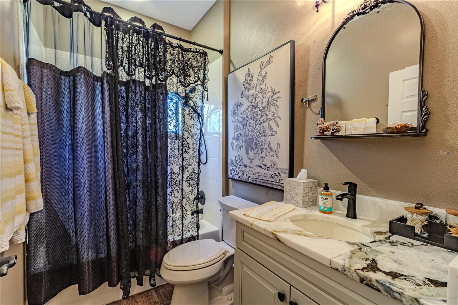 AVALON PARK VILLAGE 04 B-K - Residential