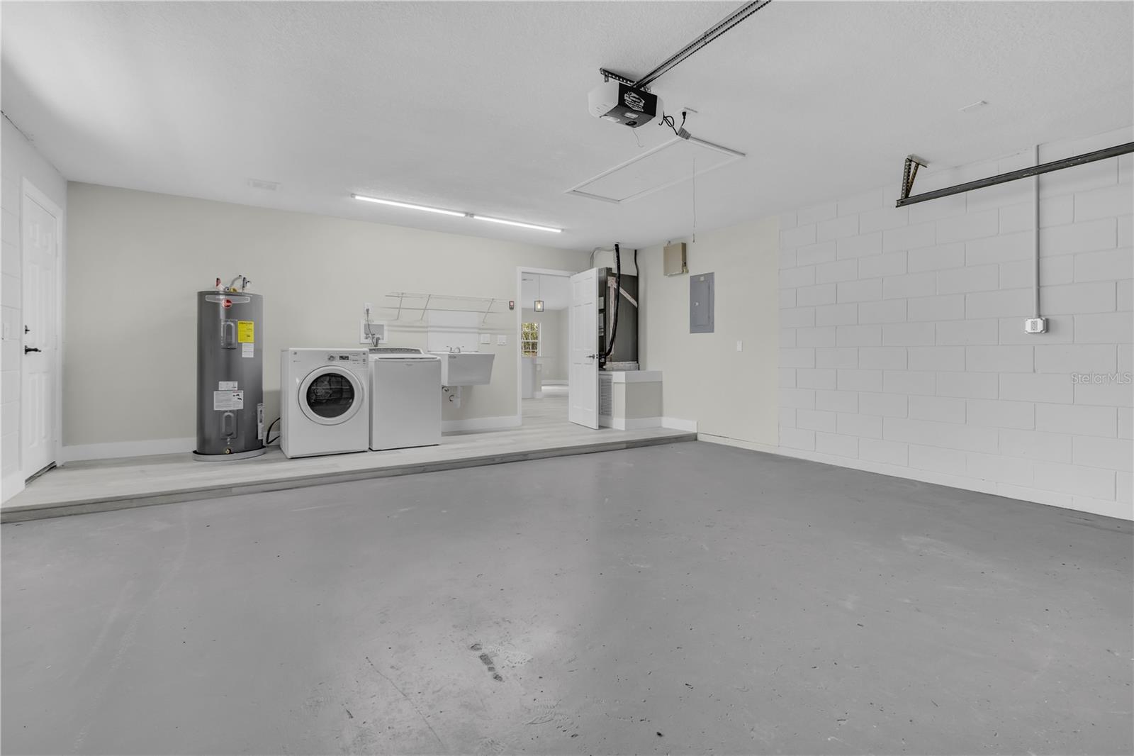 DELTONA LAKES UNIT 43 - Residential