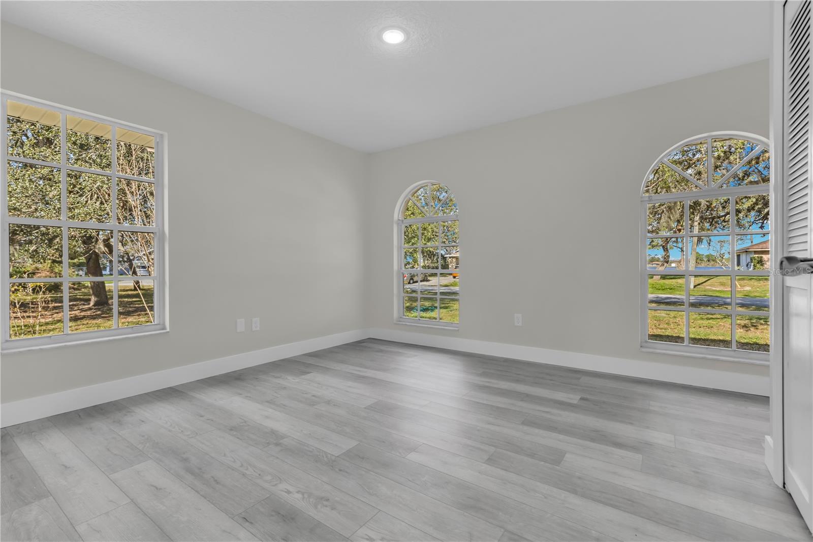 DELTONA LAKES UNIT 43 - Residential