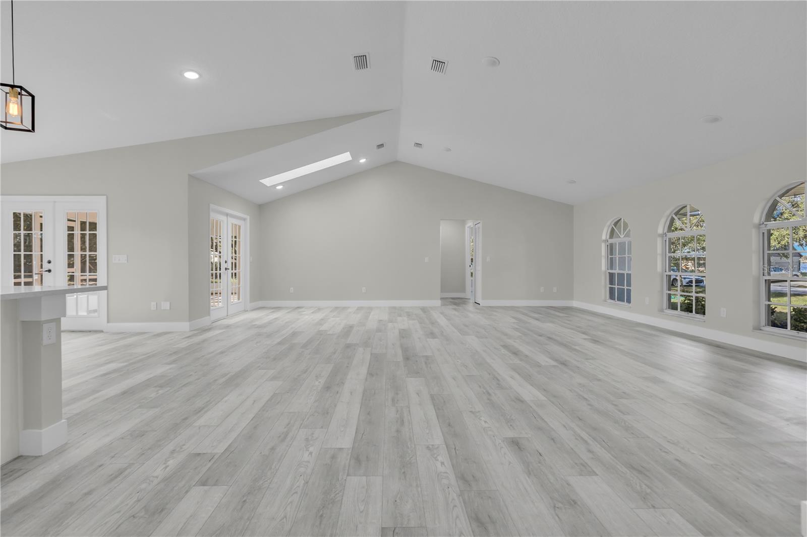 DELTONA LAKES UNIT 43 - Residential