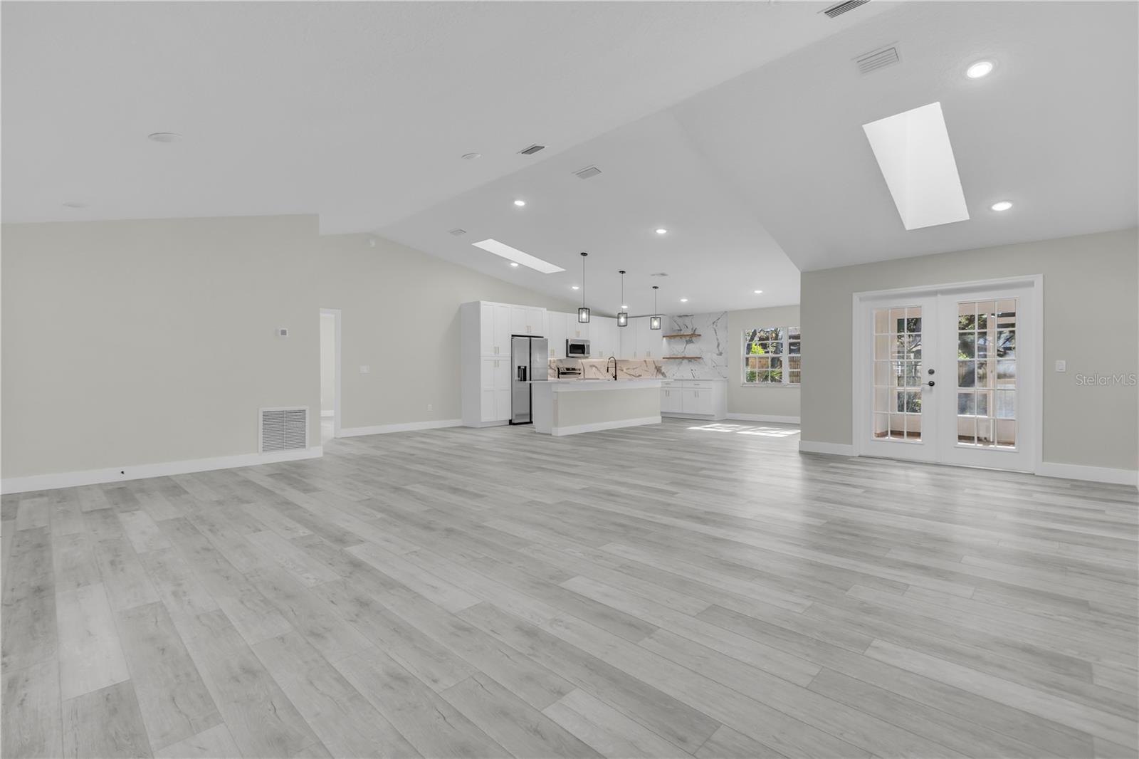 DELTONA LAKES UNIT 43 - Residential