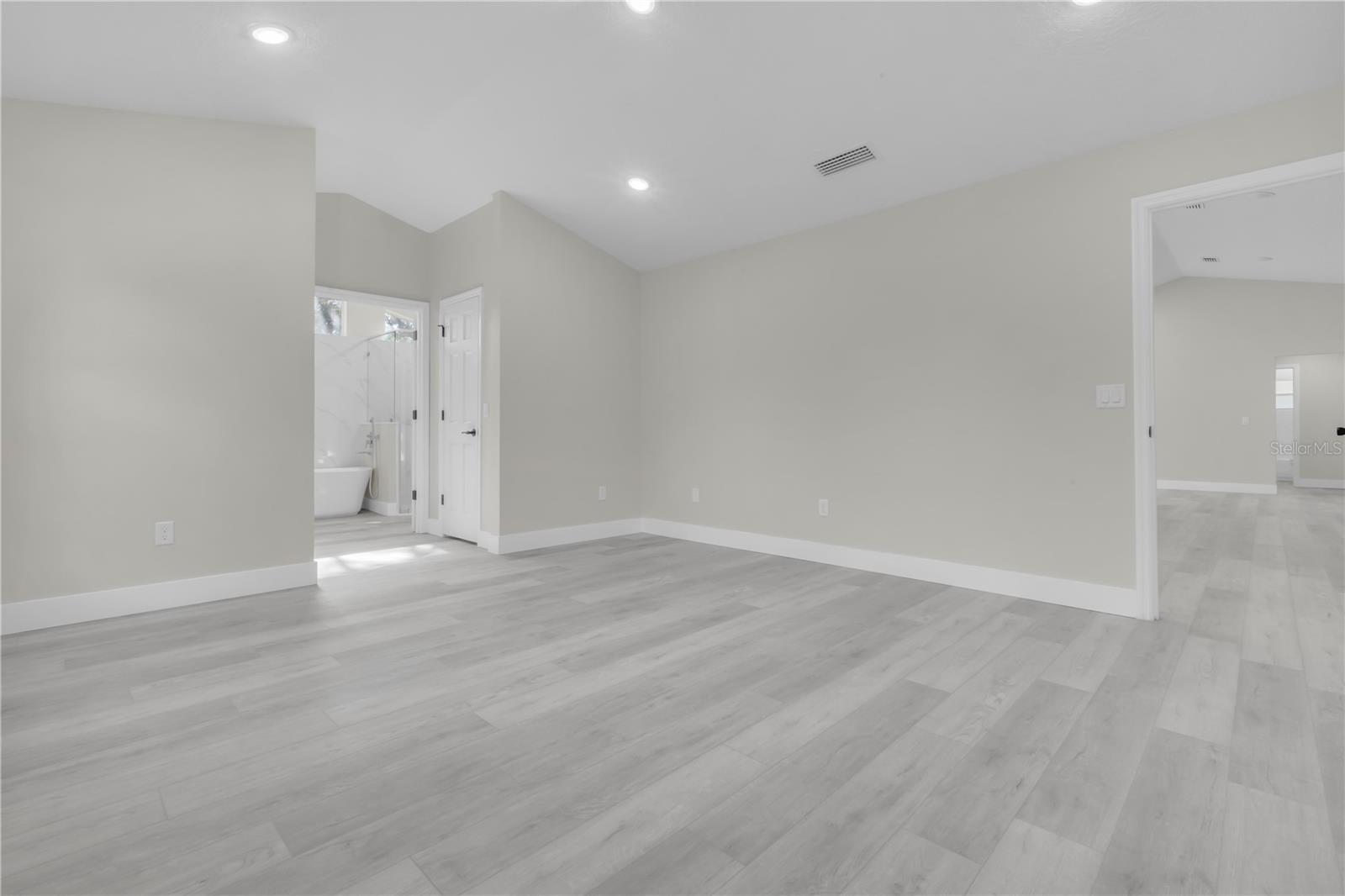 DELTONA LAKES UNIT 43 - Residential