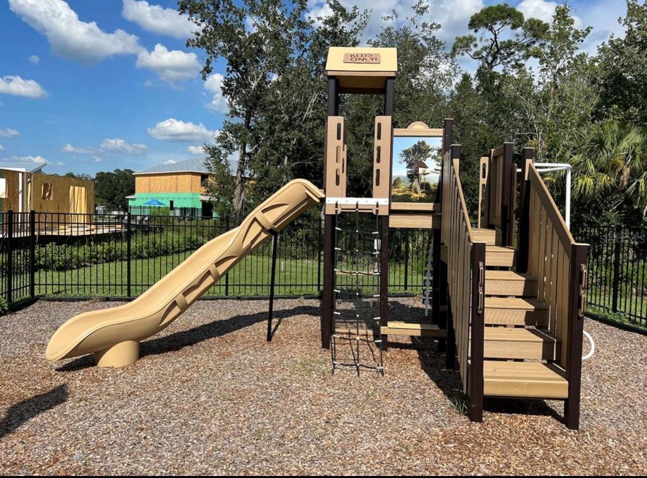 LAKE WILSON RESERVE 22 TH - Residential Lease