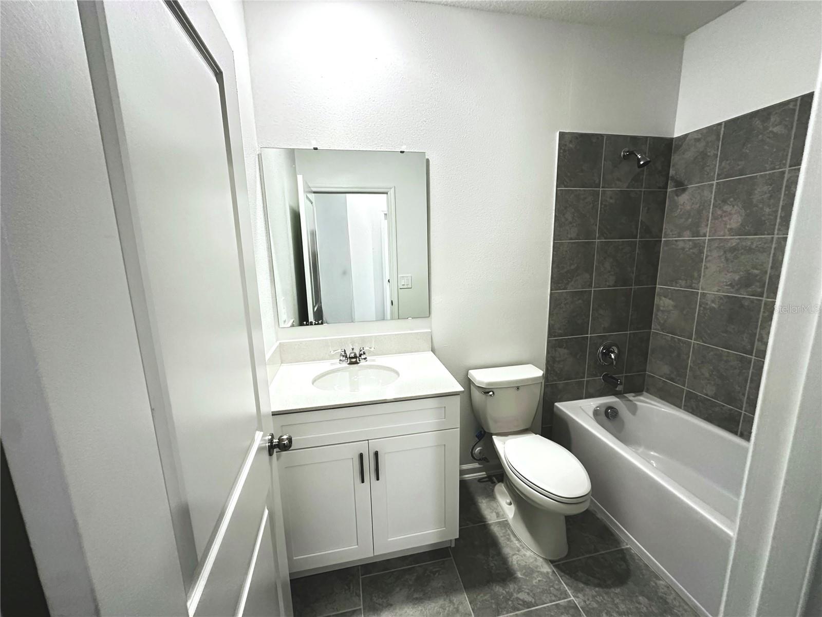 LAKE WILSON RESERVE 22 TH - Residential Lease