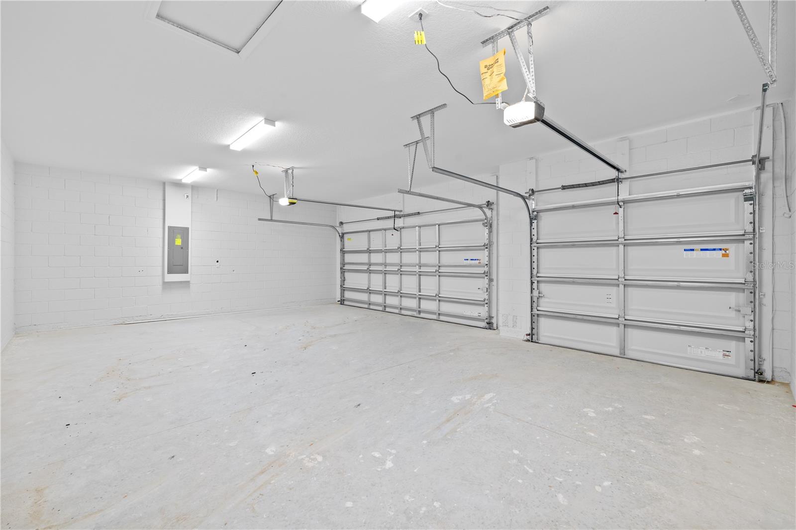 PINE RIDGE UNIT 01 - Residential