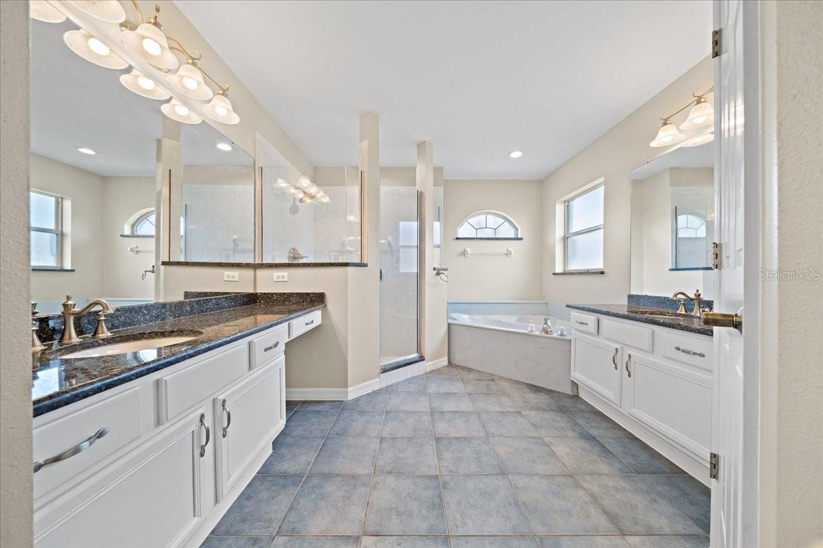 GOLF PARK UN 01 - Residential