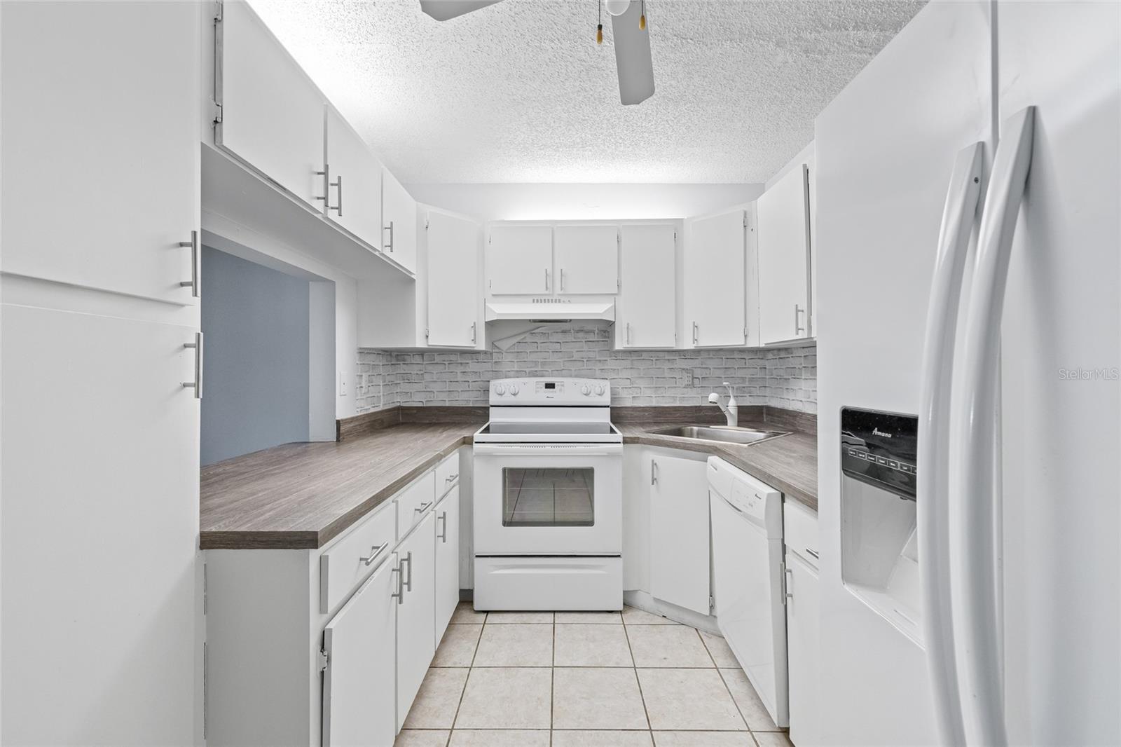 PINE RIDGE AT LAKE TARPON VILLAGE - Residential