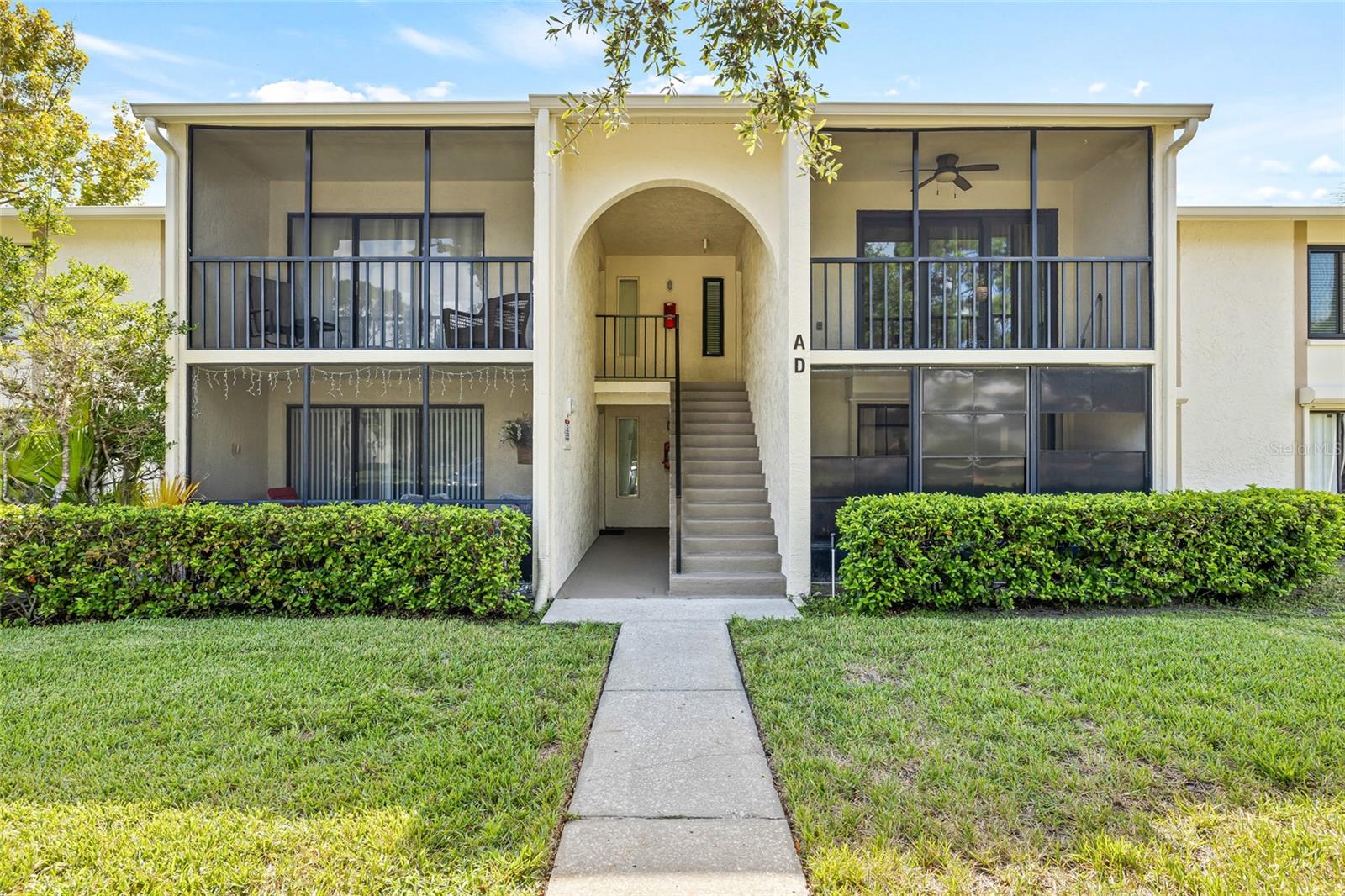 PINE RIDGE AT LAKE TARPON VILLAGE - Residential