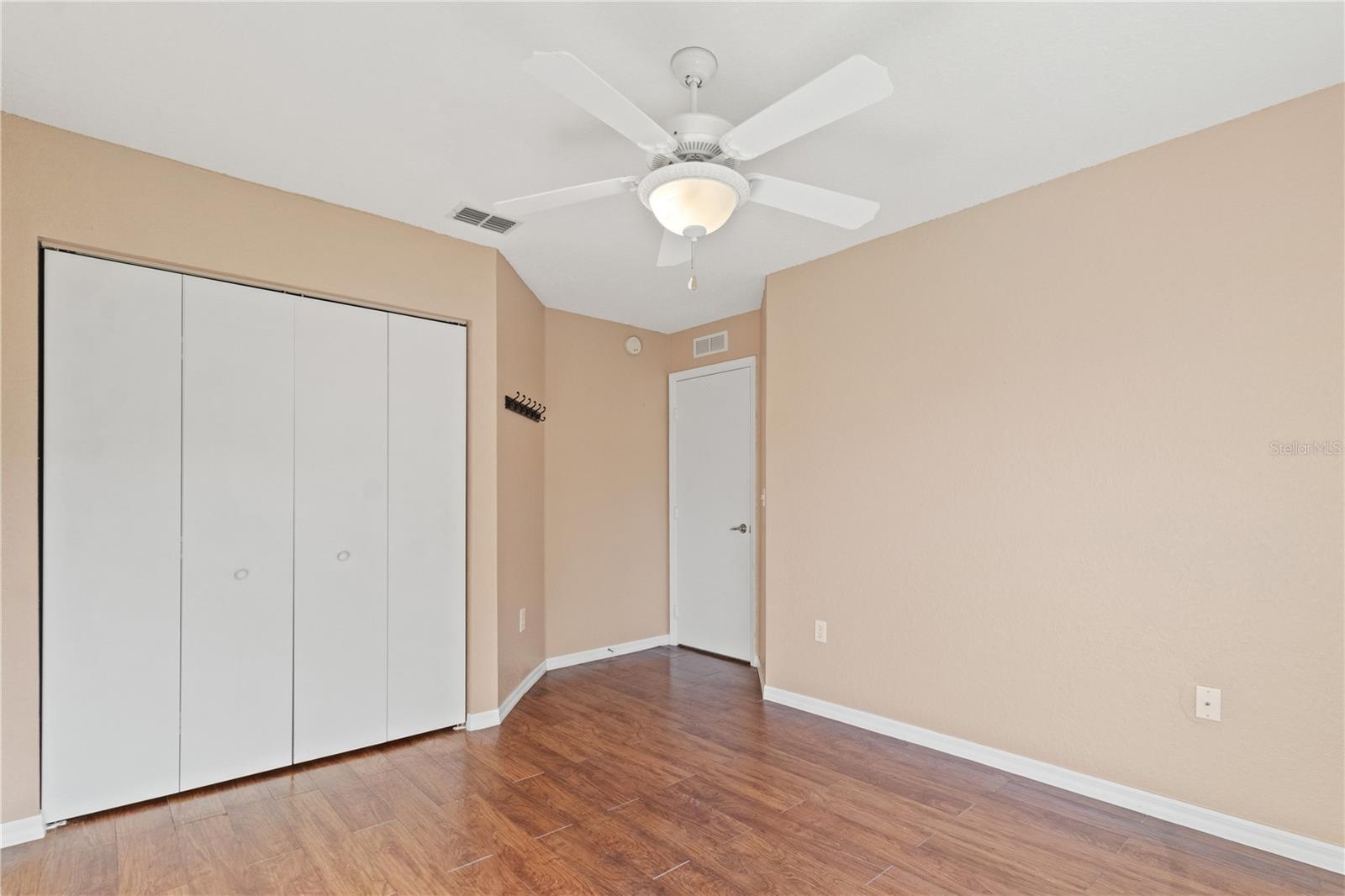 OAK RUN BAYTREE GREENS - Residential