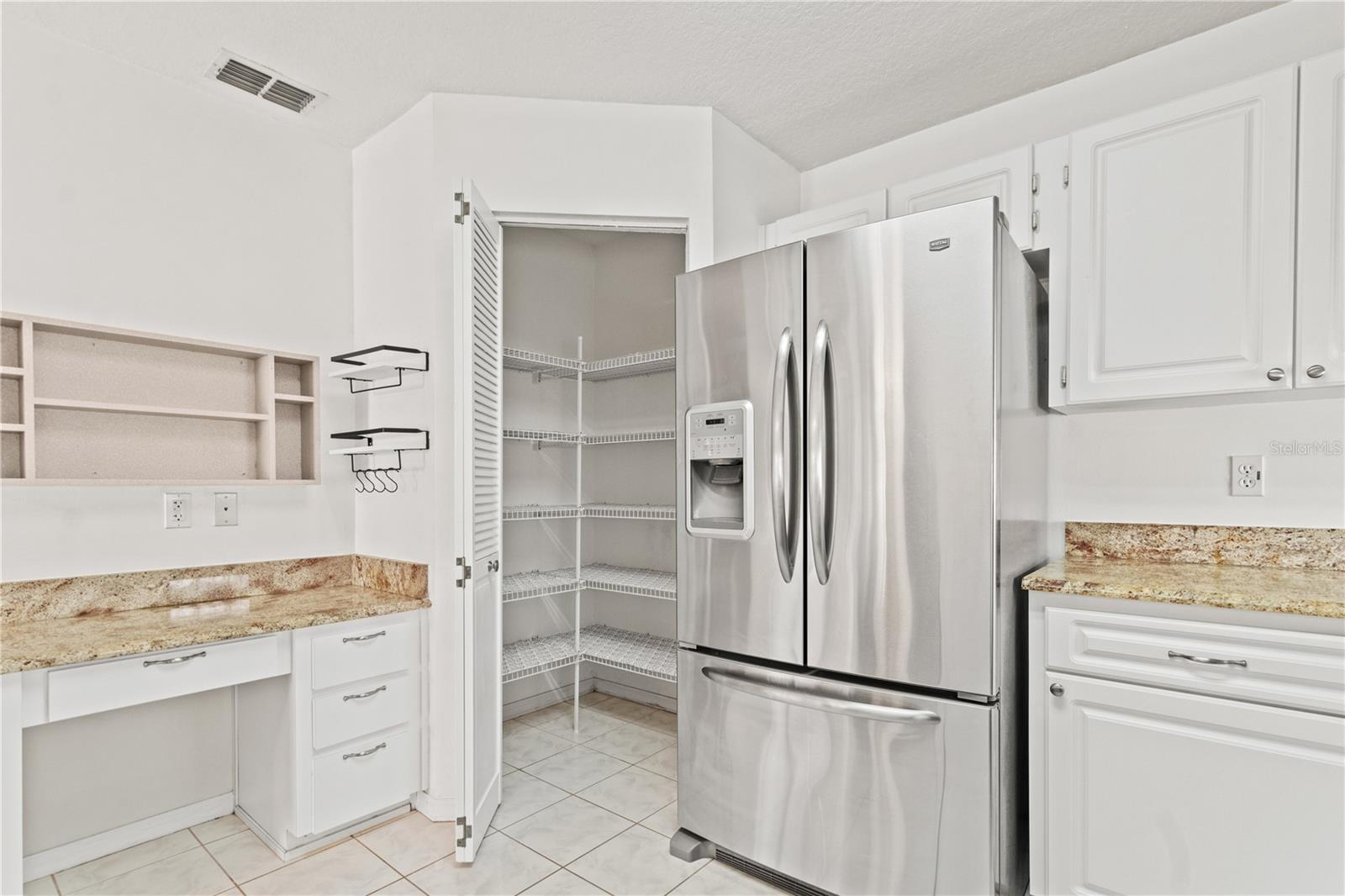 OAK RUN BAYTREE GREENS - Residential