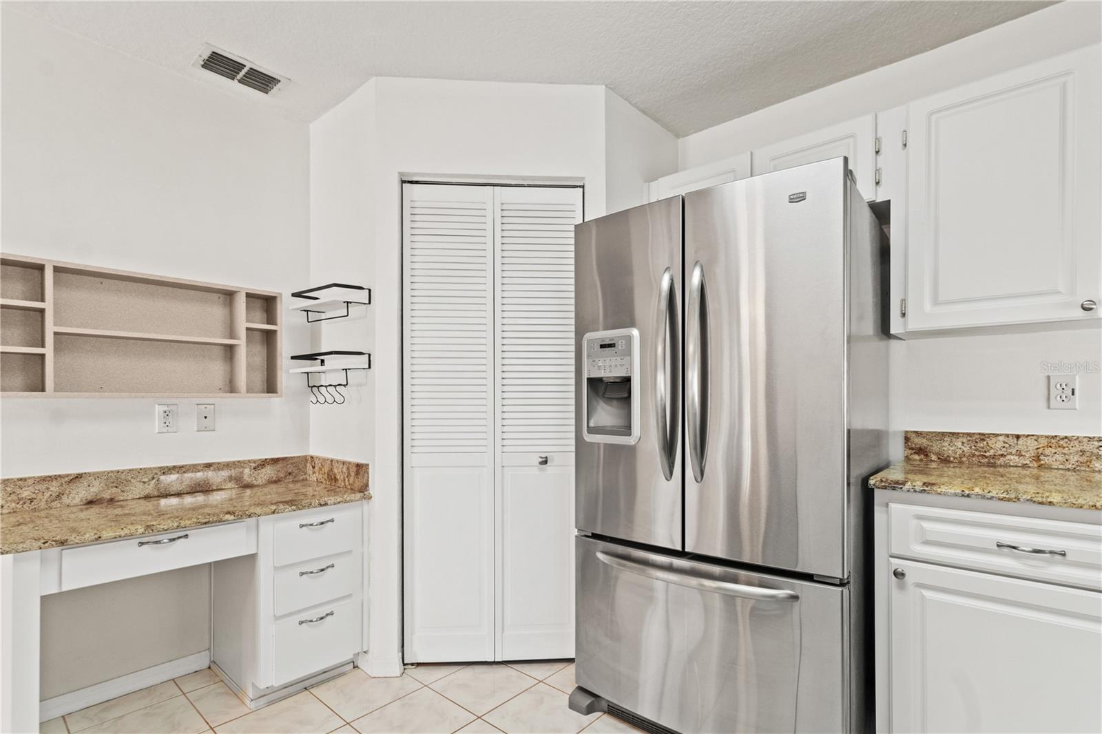 OAK RUN BAYTREE GREENS - Residential