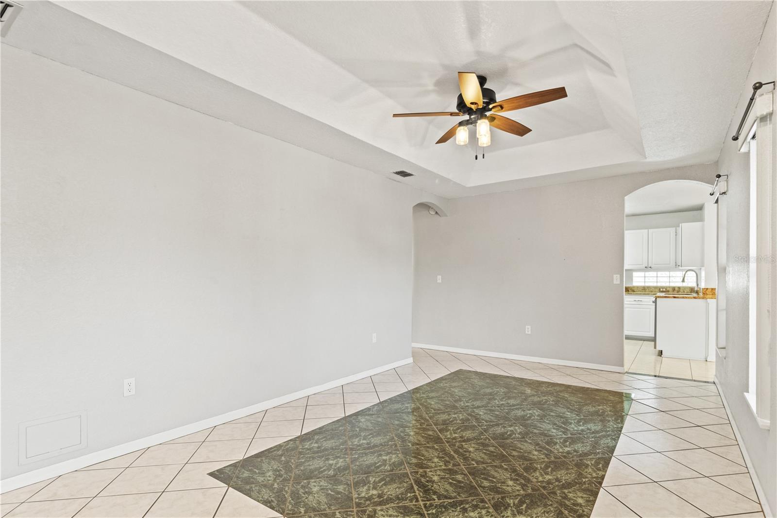 OAK RUN BAYTREE GREENS - Residential