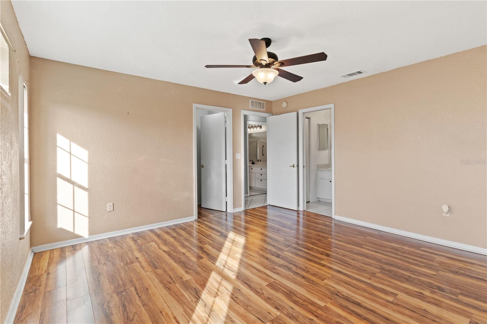 OAK RUN BAYTREE GREENS - Residential