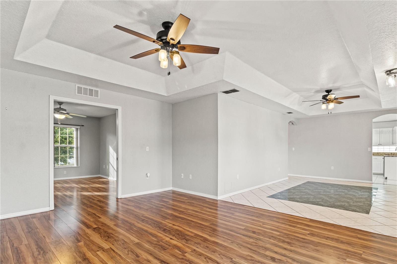 OAK RUN BAYTREE GREENS - Residential