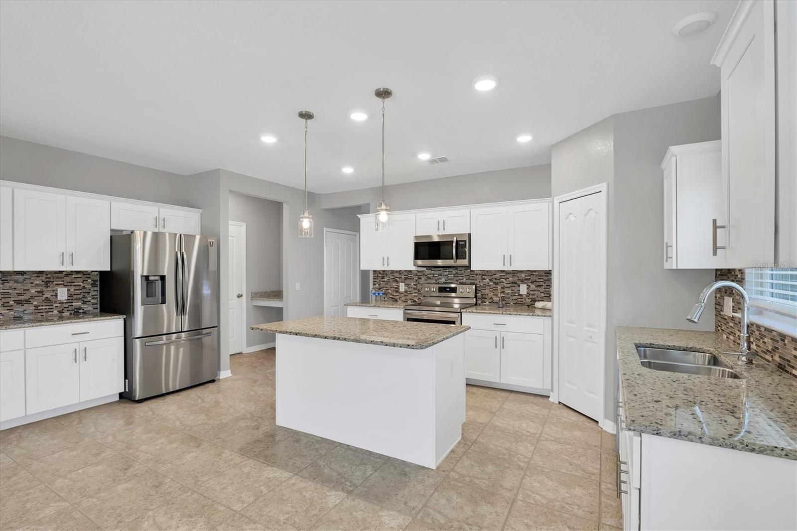 PORT CHARLOTTE - Residential