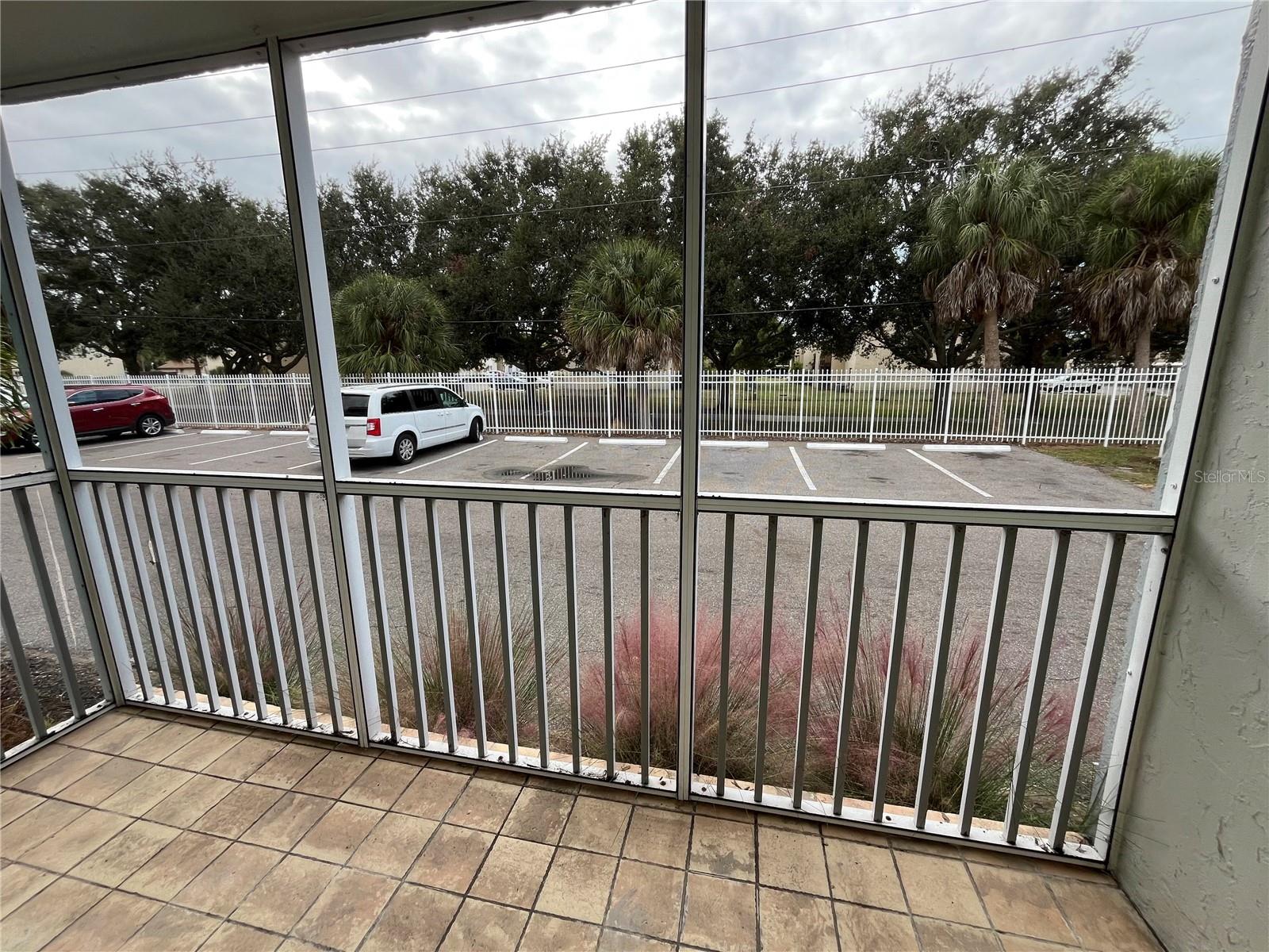 SARASOTA PALMS - Residential Lease